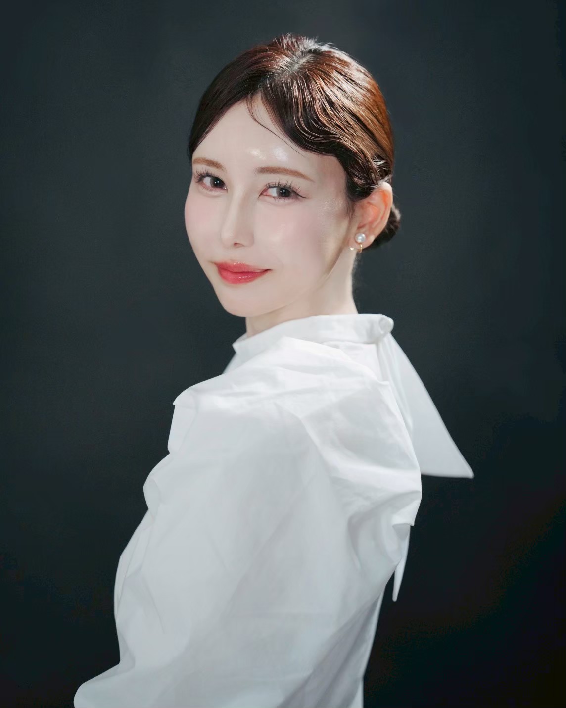 粕谷ありさ